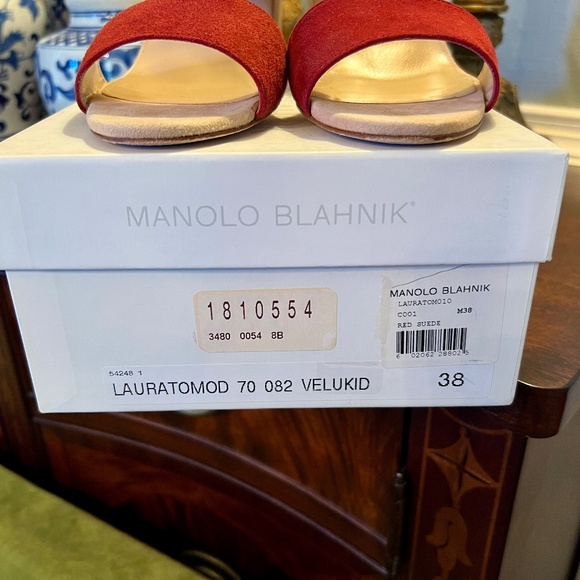 EUC Manolo Blahnik Lauratomod Velukid Block Heel Sandals Tan Rusty Red 38 or 8 - Picture 10 of 10